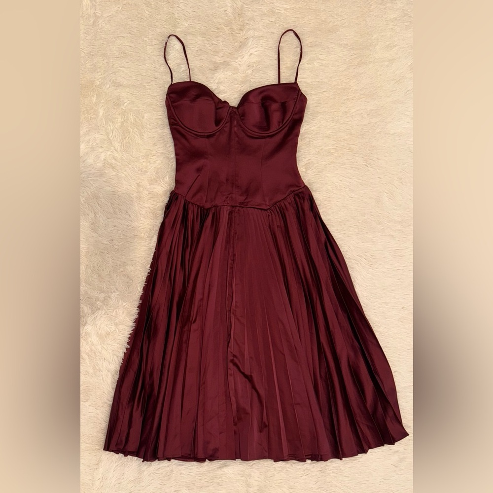 House of CB Beau Wine Midi Dress - L+ - Picture 4 of 8